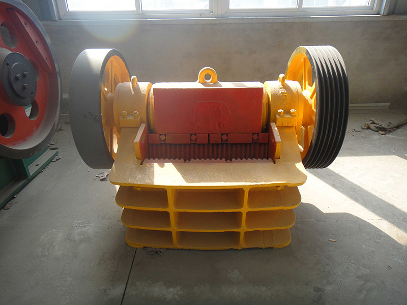 PEX單動顎式破碎機(jī)